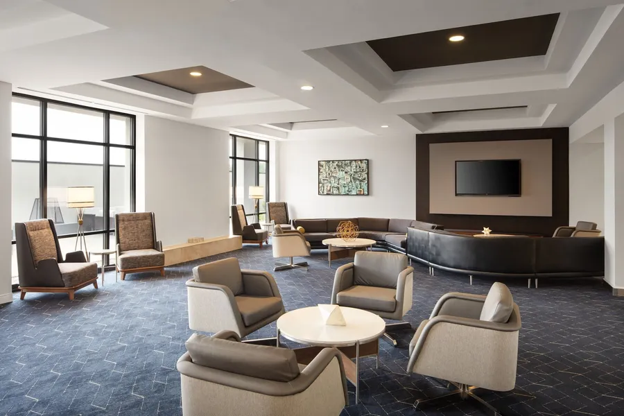 Courtyard by Marriott Louisville Airport hotel detail image 2