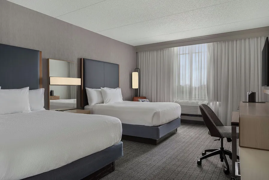 Courtyard by Marriott Louisville Airport hotel detail image 6