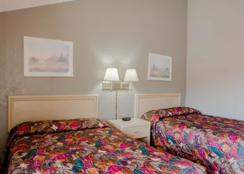 Green Valley Motel hotel thumbnail 4