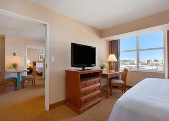 Homewood Suites by Hilton Falls Church - I-495 at Rt. 50 hotel thumbnail 4