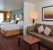 Holiday Inn Express & Suites Cherry by IHG hotel detail image 5