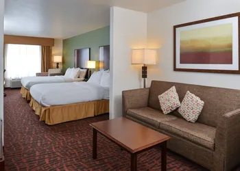 Holiday Inn Express & Suites Cherry by IHG hotel thumbnail 5