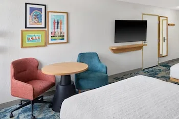 Hampton Inn Ft Lauderdale-Plantation hotel thumbnail 4