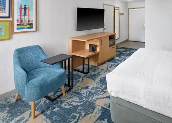 Hampton Inn Ft Lauderdale-Plantation hotel thumbnail 3