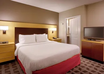TownePlace Suites by Marriott Omaha West hotel thumbnail 5