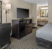 Quality Inn Kingsland hotel detail image 5