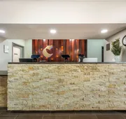 Comfort Suites Omaha East-Council Bluffs hotel detail image 3