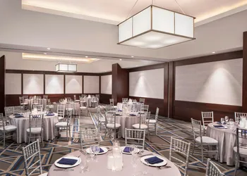 Le Meridien Arlington hotel thumbnail 5