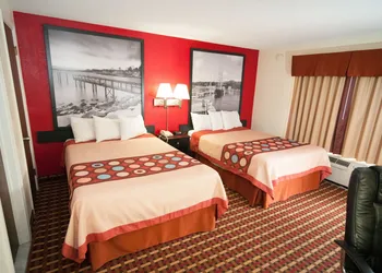 Super 8 by Wyndham Old Saybrook hotel thumbnail 5