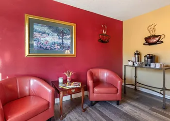 Suburban Studios Albuquerque Uptown hotel thumbnail 4