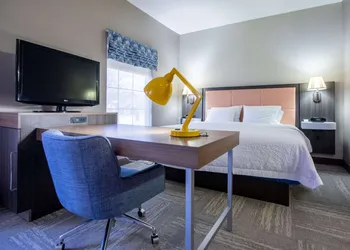 Hampton Inn Hadley-Amherst Area hotel thumbnail 8
