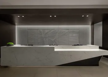 AC Hotel by Marriott Arlington National Landing hotel thumbnail 4
