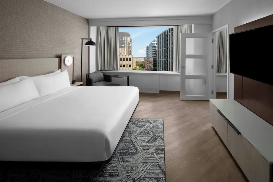 AC Hotel by Marriott Arlington National Landing hotel detail image 6