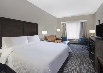 Garner Hotel Oklahoma City - Quail Springs by IHG hotel thumbnail 2