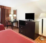 Super 8 by Wyndham Chicago Northlake O'Hare South hotel detail image 7