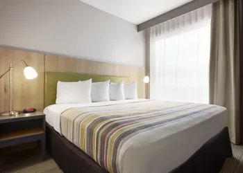Country Inn & Suites by Radisson, Flagstaff, AZ hotel thumbnail 4