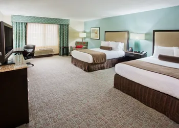 Crowne Plaza Anchorage Midtown by IHG hotel thumbnail 5