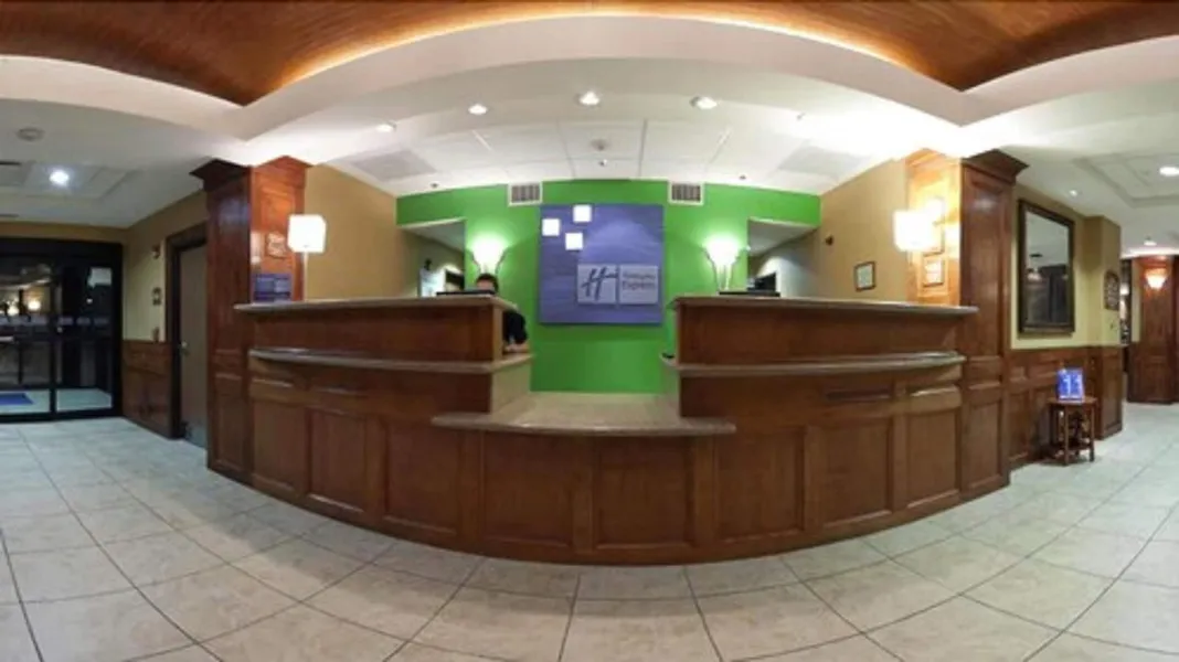 Holiday Inn Express Hotel & Suites Laredo-Event Center Area by IHG hotel detail image 2