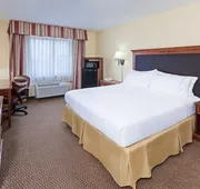 Holiday Inn Express Hotel & Suites Laredo-Event Center Area by IHG hotel detail image 4