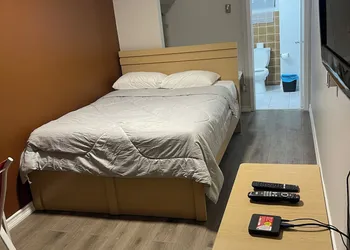 Inn On Pim hotel thumbnail 3