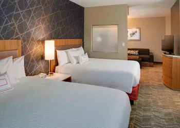 SpringHill Suites St. Louis Brentwood hotel thumbnail 3