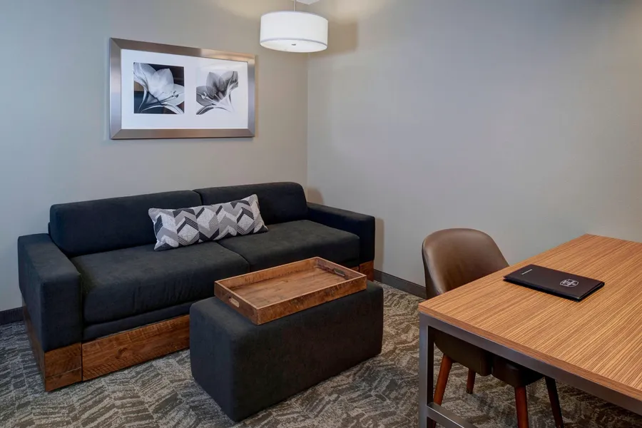 SpringHill Suites St. Louis Brentwood hotel detail image 6
