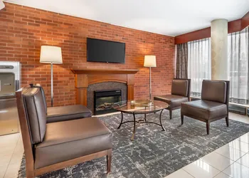 Best Western Plus Ottawa City Centre hotel thumbnail 2