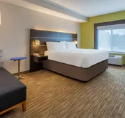 Holiday Inn Express Hotel & Suites Charlotte Arrowood by IHG hotel detail image 7