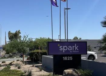 Spark by Hilton Tempe Phoenix Airport hotel thumbnail 7