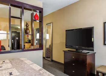 Cambria Hotel Raleigh - Durham Airport hotel thumbnail 7