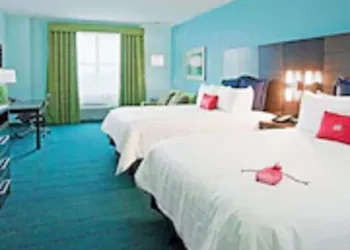 Crowne Plaza Hotel Fort Lauderdale Airport/Cruiseport by IHG hotel thumbnail 6