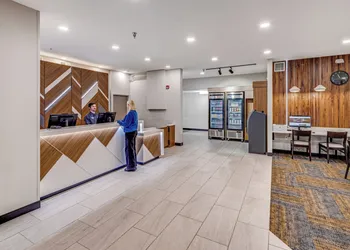 Aspen Suites Hotel Anchorage Downtown hotel thumbnail 2