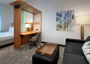 SpringHill Suites Alexandria hotel thumbnail 6
