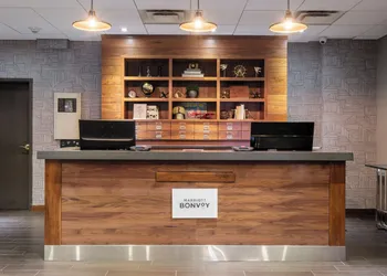 Four Points by Sheraton Louisville Airport hotel thumbnail 6