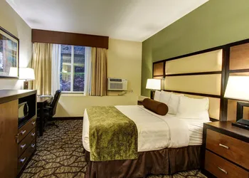 Best Western Plus Vancouver Mall Dr. Hotel & Suites hotel thumbnail 4