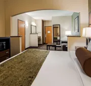 Best Western Plus Vancouver Mall Dr. Hotel & Suites hotel detail image 5