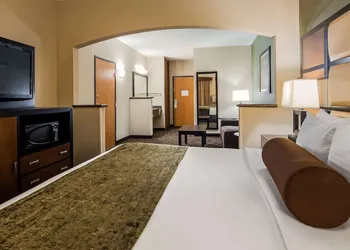 Best Western Plus Vancouver Mall Dr. Hotel & Suites hotel thumbnail 5