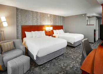 Courtyard by Marriott Toronto Brampton hotel thumbnail 4