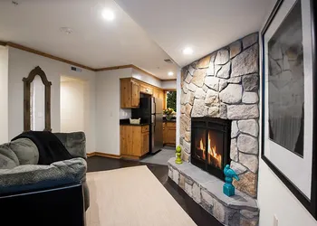 The Landing Resort & Spa hotel thumbnail 4