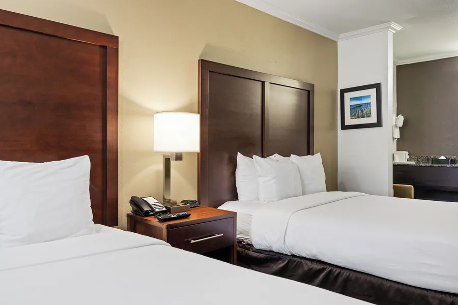 Comfort Inn Santa Cruz North hotel detail image 6