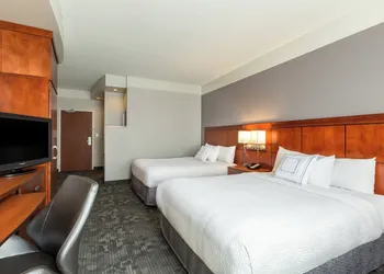 Courtyard by Marriott Houston by the Galleria hotel thumbnail 5