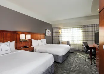 Courtyard by Marriott Houston by the Galleria hotel thumbnail 8