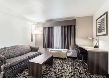 Quality Inn & Suites Augusta I-20 hotel thumbnail 7