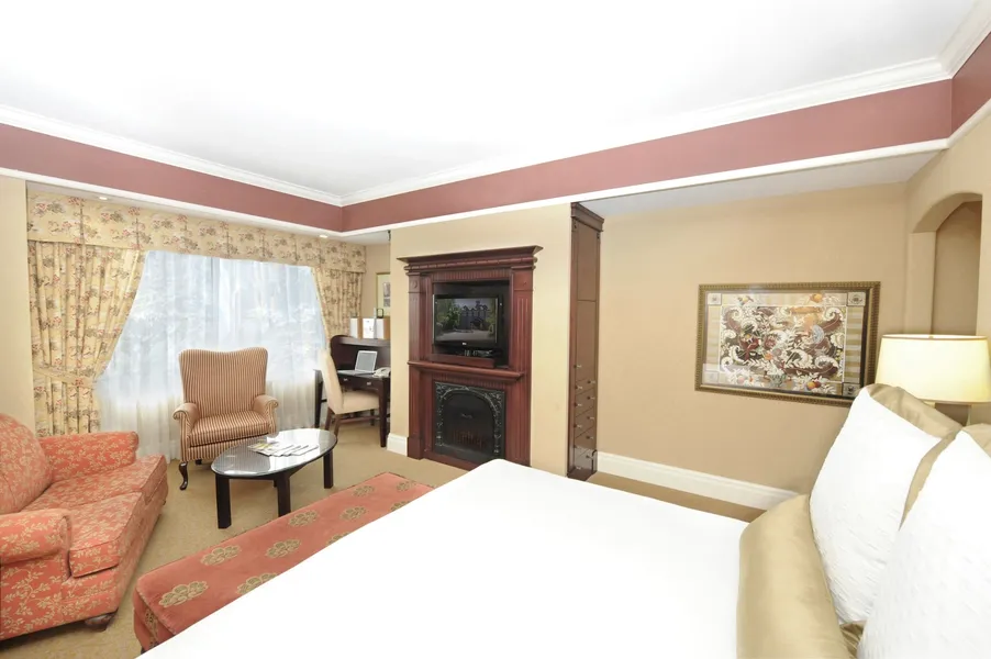 Old Mill Toronto hotel detail image 6