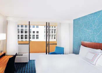 Fairfield Inn & Suites by Marriott Charlotte Uptown hotel thumbnail 5