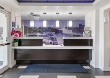 SureStay Plus Hotel by Best Western Niagara Falls East hotel thumbnail 3