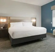 Holiday Inn Express & Suites Williamstown - Glassboro by IHG hotel detail image 4