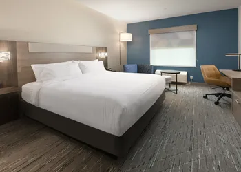 Holiday Inn Express & Suites Williamstown - Glassboro by IHG hotel thumbnail 6