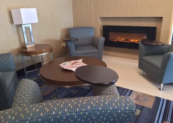 Holiday Inn Express Chicago NW - Arlington Heights by IHG hotel thumbnail 6