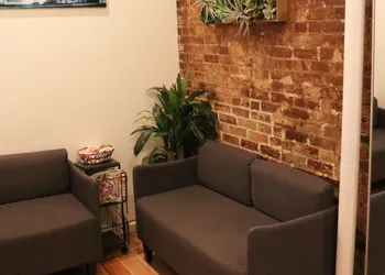 Chelsea Inn hotel thumbnail 6